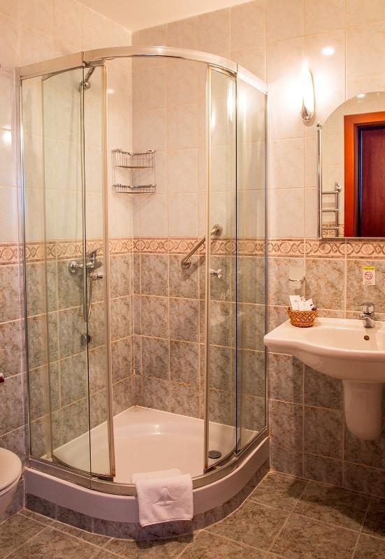 Atyrau Dastan Hotel Bagian luar foto