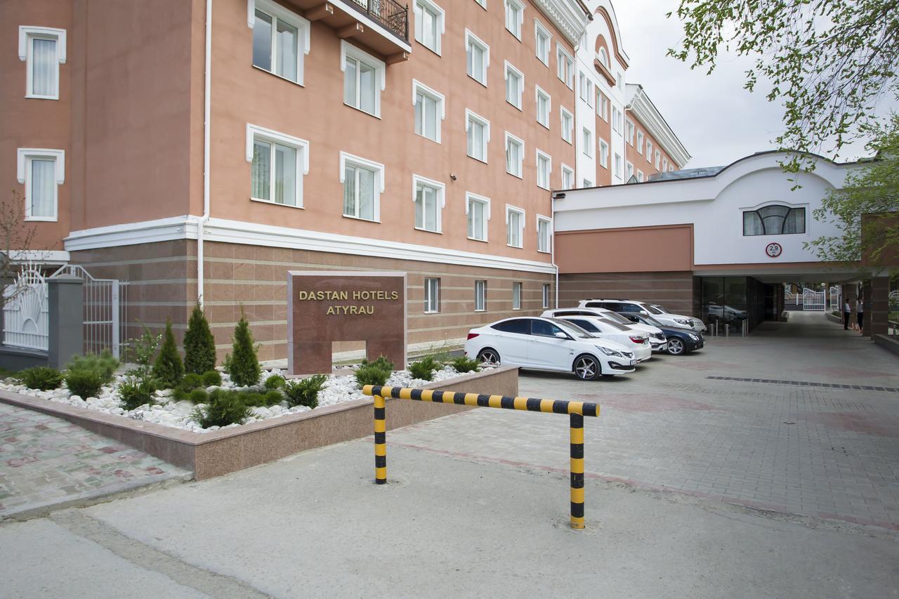 Atyrau Dastan Hotel Bagian luar foto