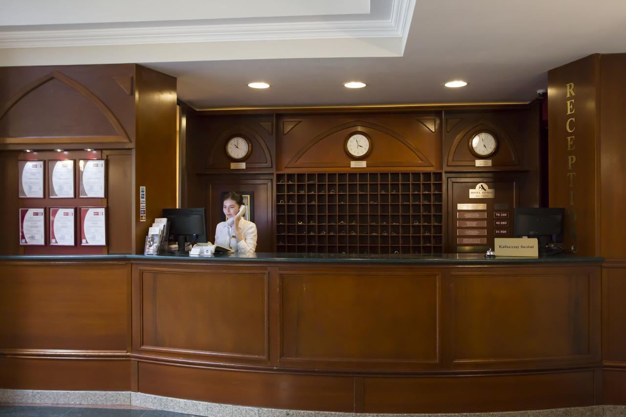 Atyrau Dastan Hotel Bagian luar foto