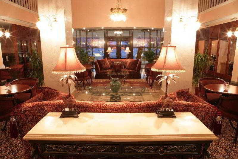 Atyrau Dastan Hotel Bagian luar foto